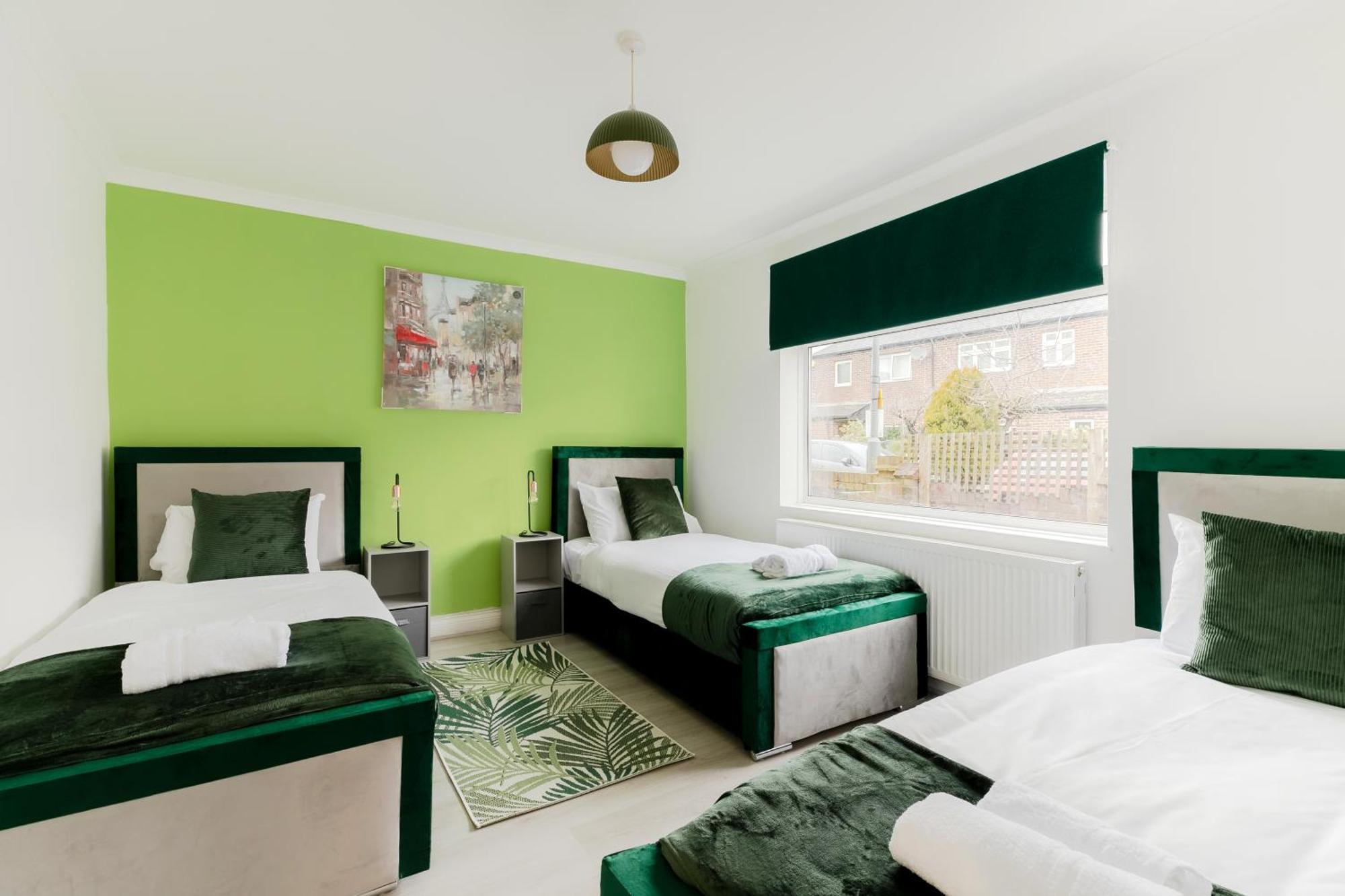 5Br House, Free Parking Offa12, Contractor, Big Families, Relocation Villa Redbridge Exterior photo